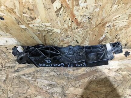 Кронштейн крыла передний правый Hyundai Ix 35 G4KD