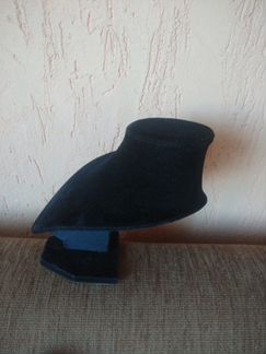 Бюст-подставка бархатный для украшений