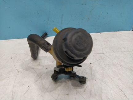 Бачок гур Hyundai Grand Starex H1