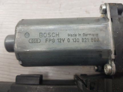 Моторчик стеклоподъемника передний правый Skoda