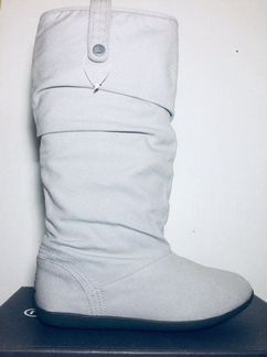 Женская обувь Adidas