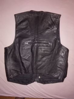Жилет кожаный