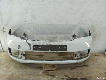 Бампер передний Skoda Rapid 1