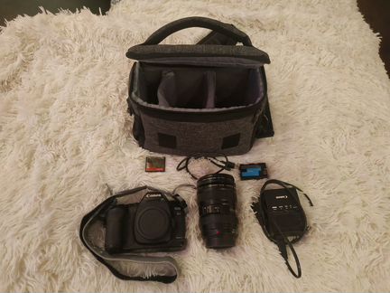Фотоаппарат Canon EOS 5D Mark II + 2 объектива