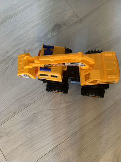 Экскаватор большой 40см