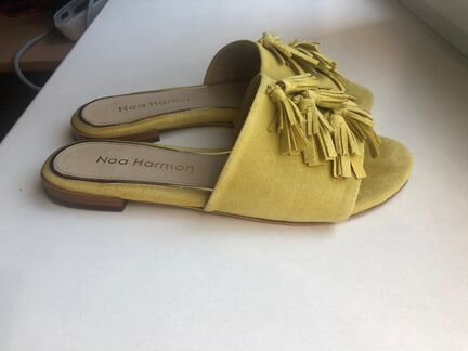 Шлепанцы кожаные