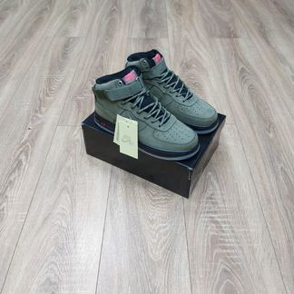 Кроссовки Nike Air Force