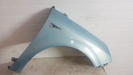 Крыло рено сценик 2